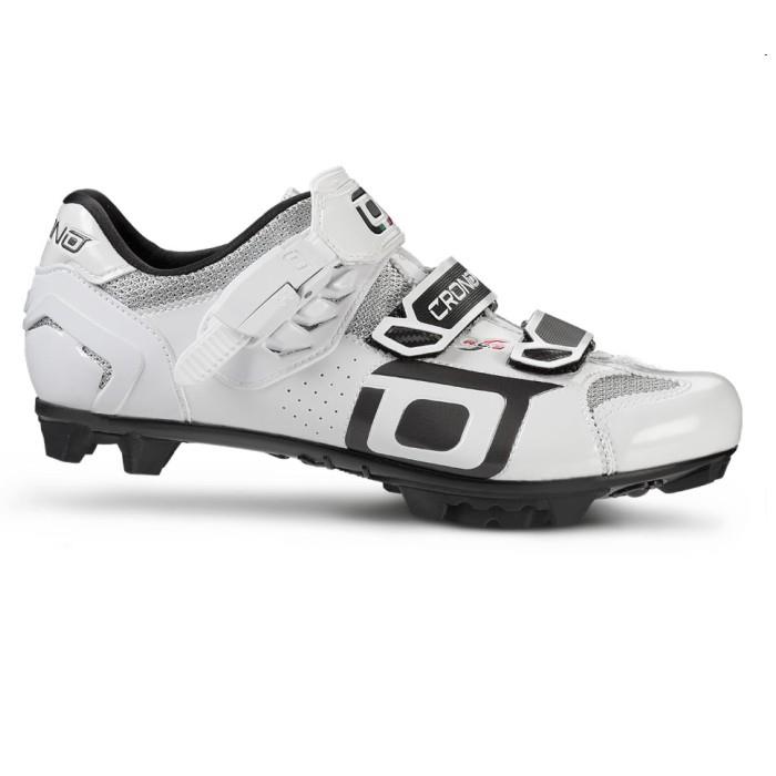 Ботинки велосипедные МТБ CRONO TRACK NEW carbon composit (белый, 45)